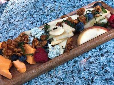 Bardenay Restaurant & Distillery