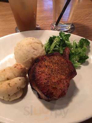 Bj's Restaurant & Brewhouse