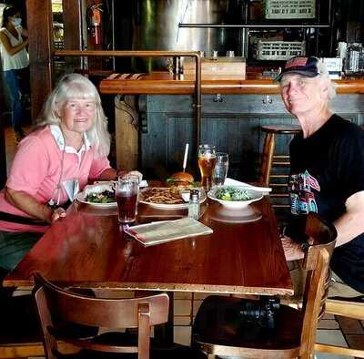 Hunter-gatherer Brewery & Alehouse