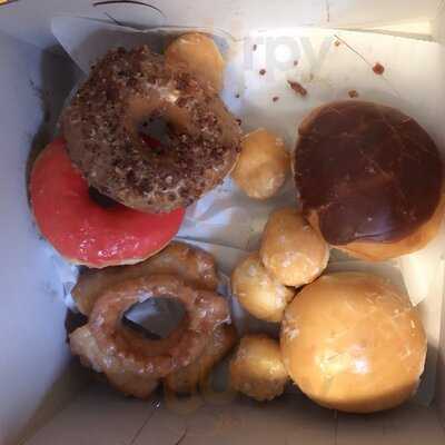 Ray's Donuts