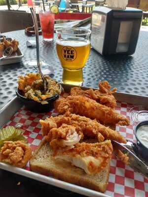 Yee-haw Brewing Company