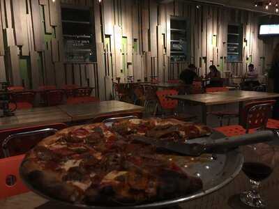 Tucci's Fire N Coal Pizza