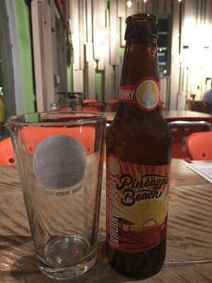 Tucci's Fire N Coal Pizza