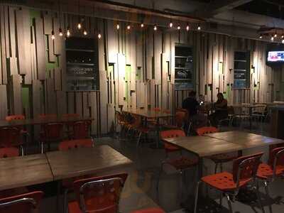 Tucci's Fire N Coal Pizza