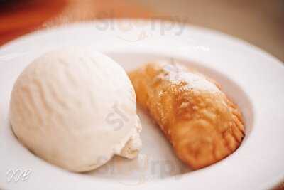 Luna Rotisserie And Empanadas