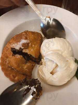 Luna Rotisserie And Empanadas