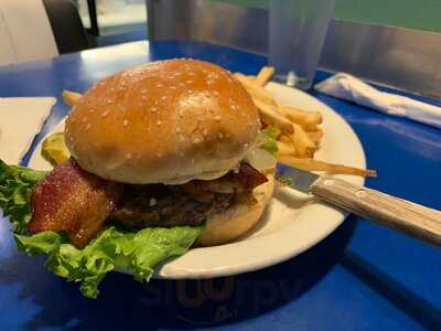 Monty's Blue Plate Diner