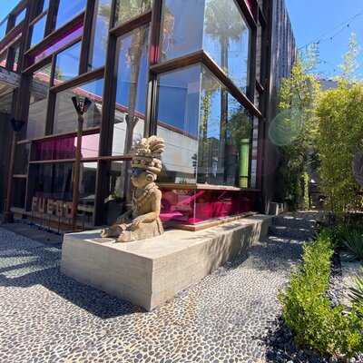 Fuego Restaurant & Bar - Maya Hotel