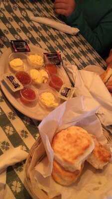 Dick Russell's Bar-b-q