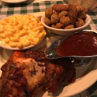 Dick Russell's Bar-b-q