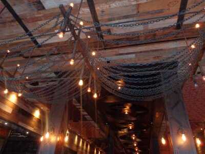 Bo-beau Kitchen + Roof Tap