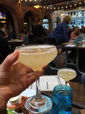 Bo-beau Kitchen + Roof Tap