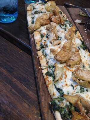 Bo-beau Kitchen + Roof Tap