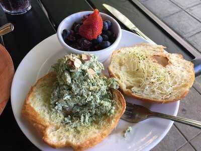 Trio - A Brick Oven Cafe