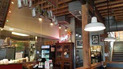 Sweet P’s Downtown Dive