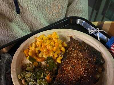 Sweet P’s Downtown Dive