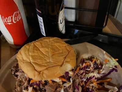 Sweet P’s Downtown Dive