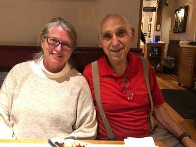 Joe Bologna's Restaurant And Pizzeria