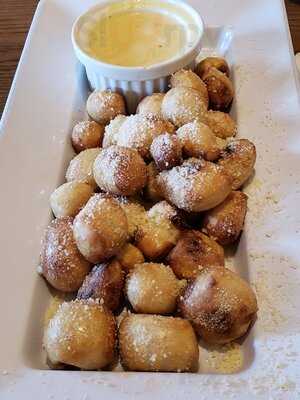 Mellow Mushroom Lincoln