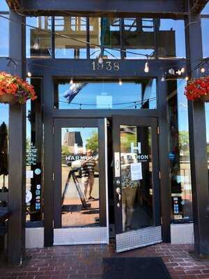 Harmon Pub & Brewery