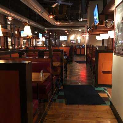 Jim 'n Nick's Bar-b-q