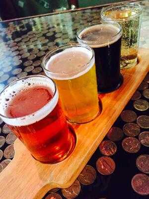 Glass Nickel Pizza Co. Madison East