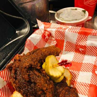 Hattie B's Hot Chicken