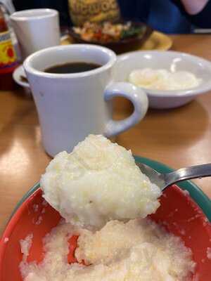 Maggie Mae's Sunrise Cafe