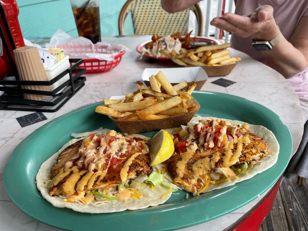 Fourth Street Shrimp Store