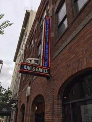 Steelhead Bar & Grille