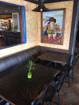 La Carreta Hispanic Grocery & Taqueria