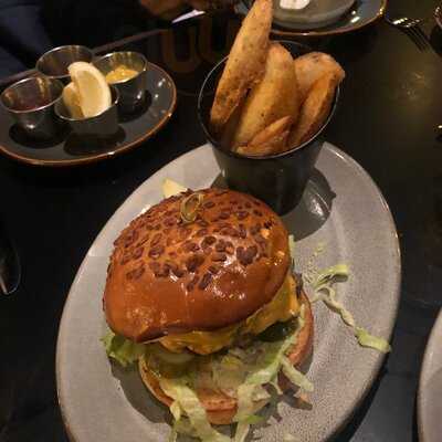 Joe Theismann's Restaurant