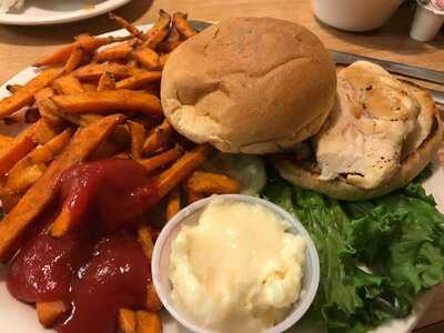 Stauffer's Cafe & Pie Shop