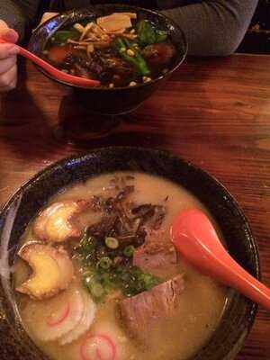 Tanpopo Ramen And Sake Bar