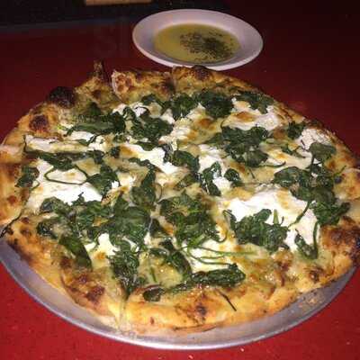 Mezza Luna Pasta & Seafood Marietta