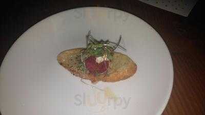 The Point Restaurant And Lounge