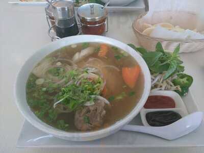 Basilic Vietnamese Grill