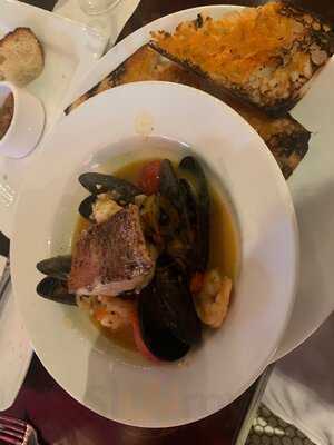 Passerelle French Bistro