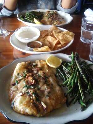 Boathouse Rotisserie & Raw Bar