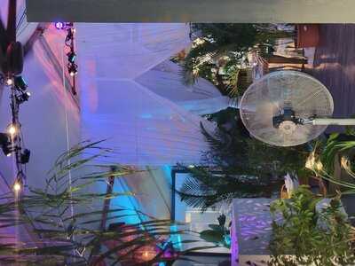 Lena's Wood-fired Pizza & Tap