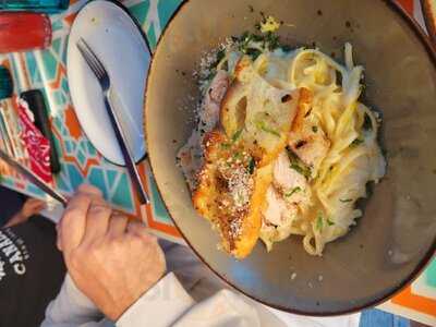 Lena's Wood-fired Pizza & Tap