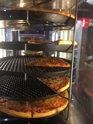 Uncle Joe's Pizzeria