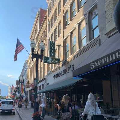 Downtown Grill & Brewery