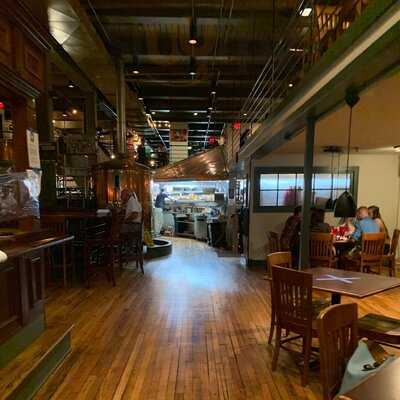 Downtown Grill & Brewery