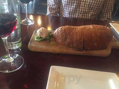 Pangea Restaurant & Lounge