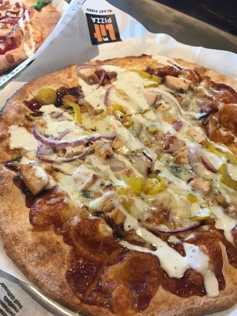 Lit Pizza