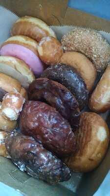 Tip Top Donuts