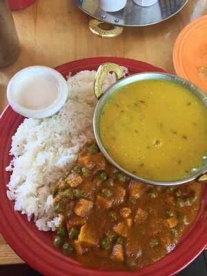 Yak & Yeti Himalayan Restaurant