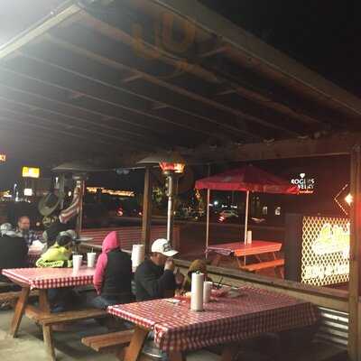 Salty's Bbq & Catering