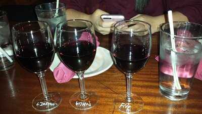 Sixth & Vine Restaurant & Wine Bar